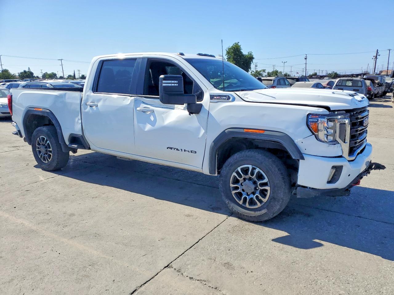 2022 GMC Sierra K2500 At4 - Фото 4
