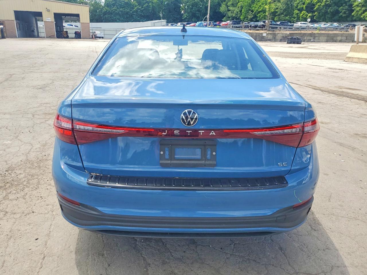 2025 Volkswagen Jetta Se - Image 6