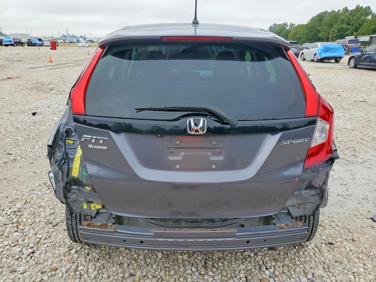 2017 Honda Fit Lx - Image 6