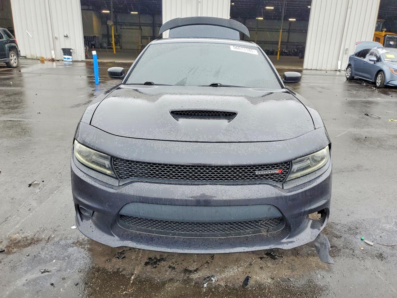 2018 Dodge Charger R - Image 5