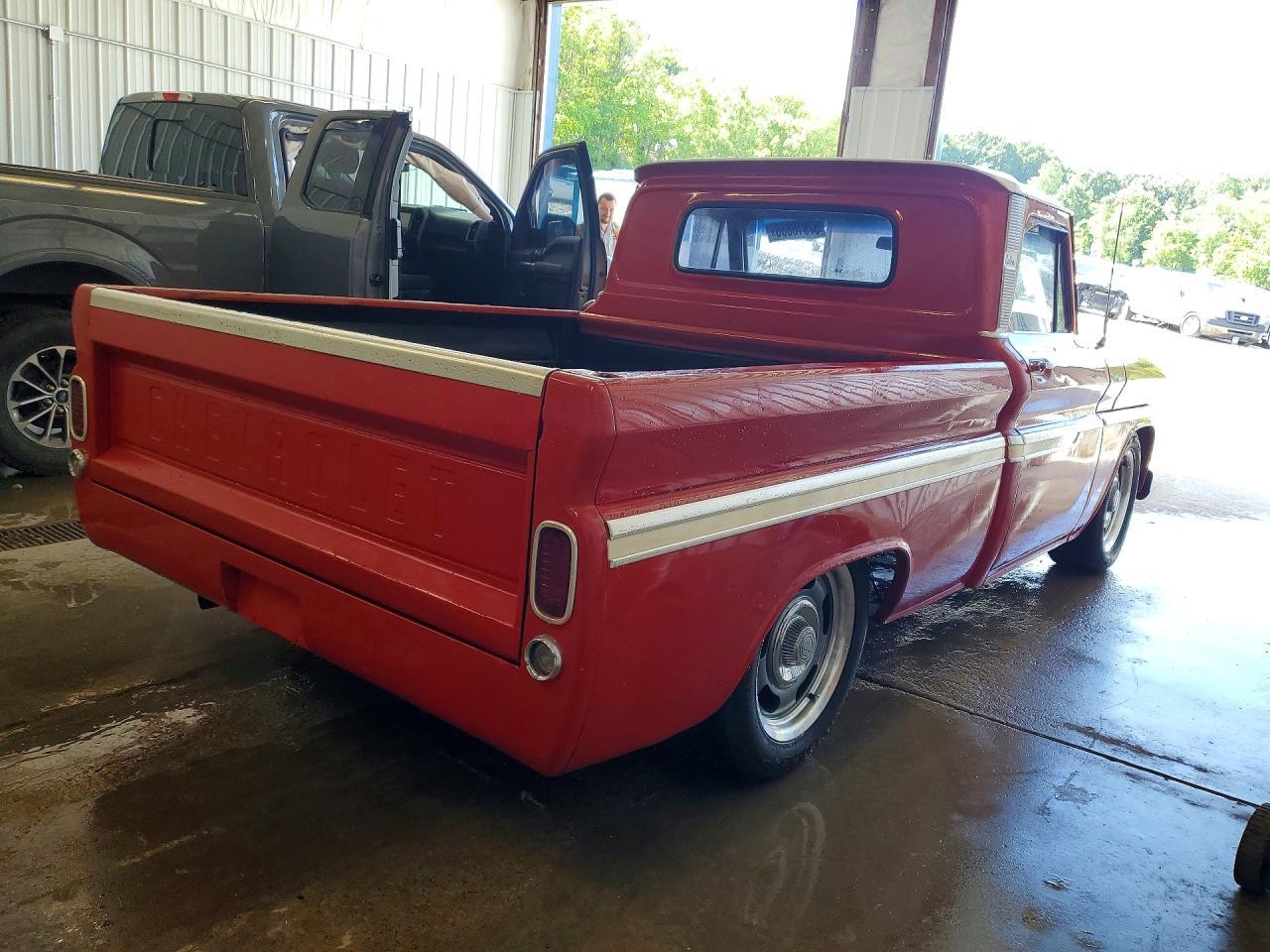 1966 Chevrolet C10 Cab & Chassis - Фото 3