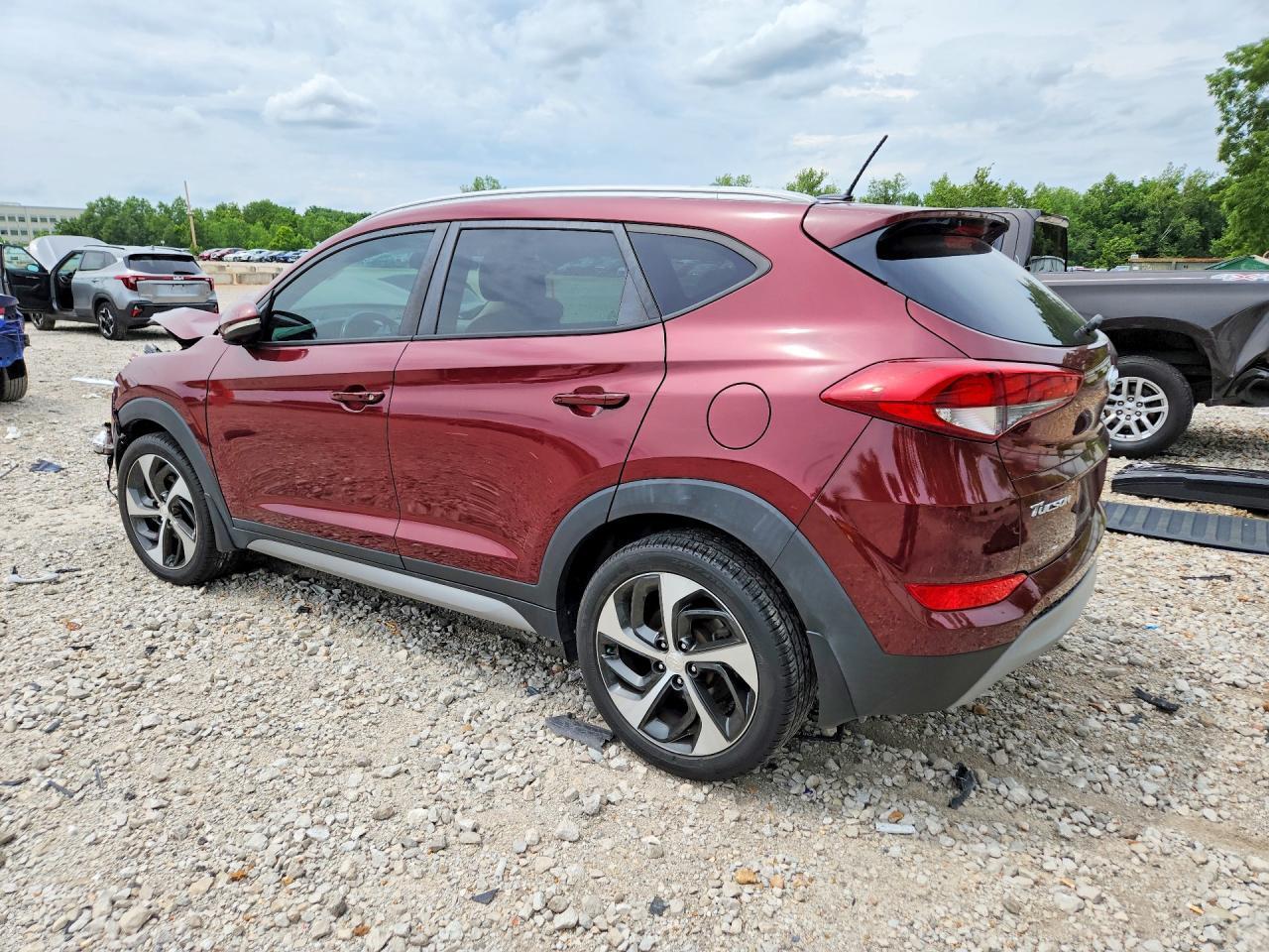 2017 Hyundai Tucson Sport - Фото 2