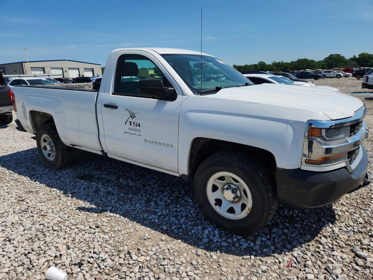 2016 Chevrolet Silverado C1500 - Image 4