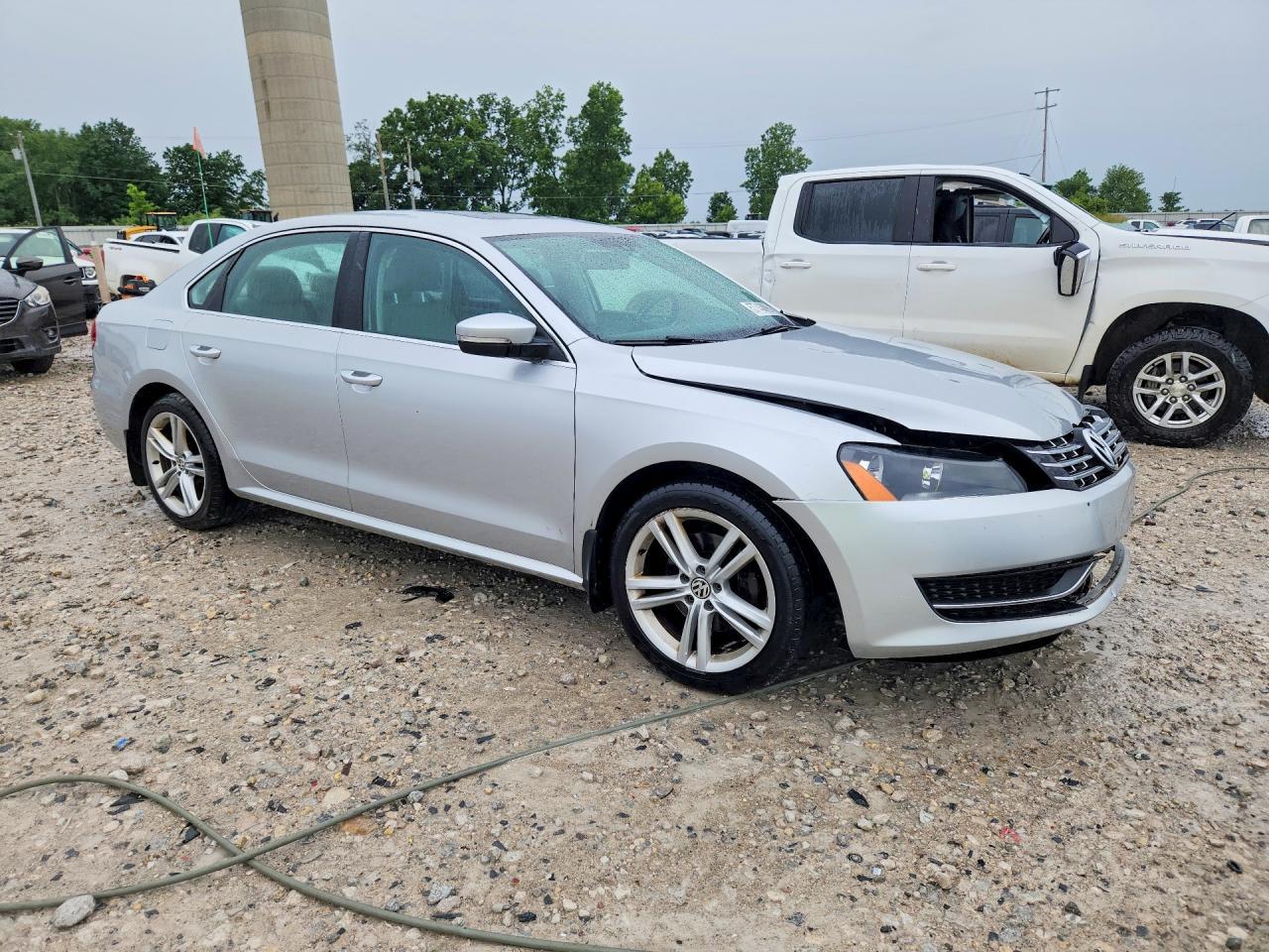 2015 Volkswagen Passat Se - Фото 4