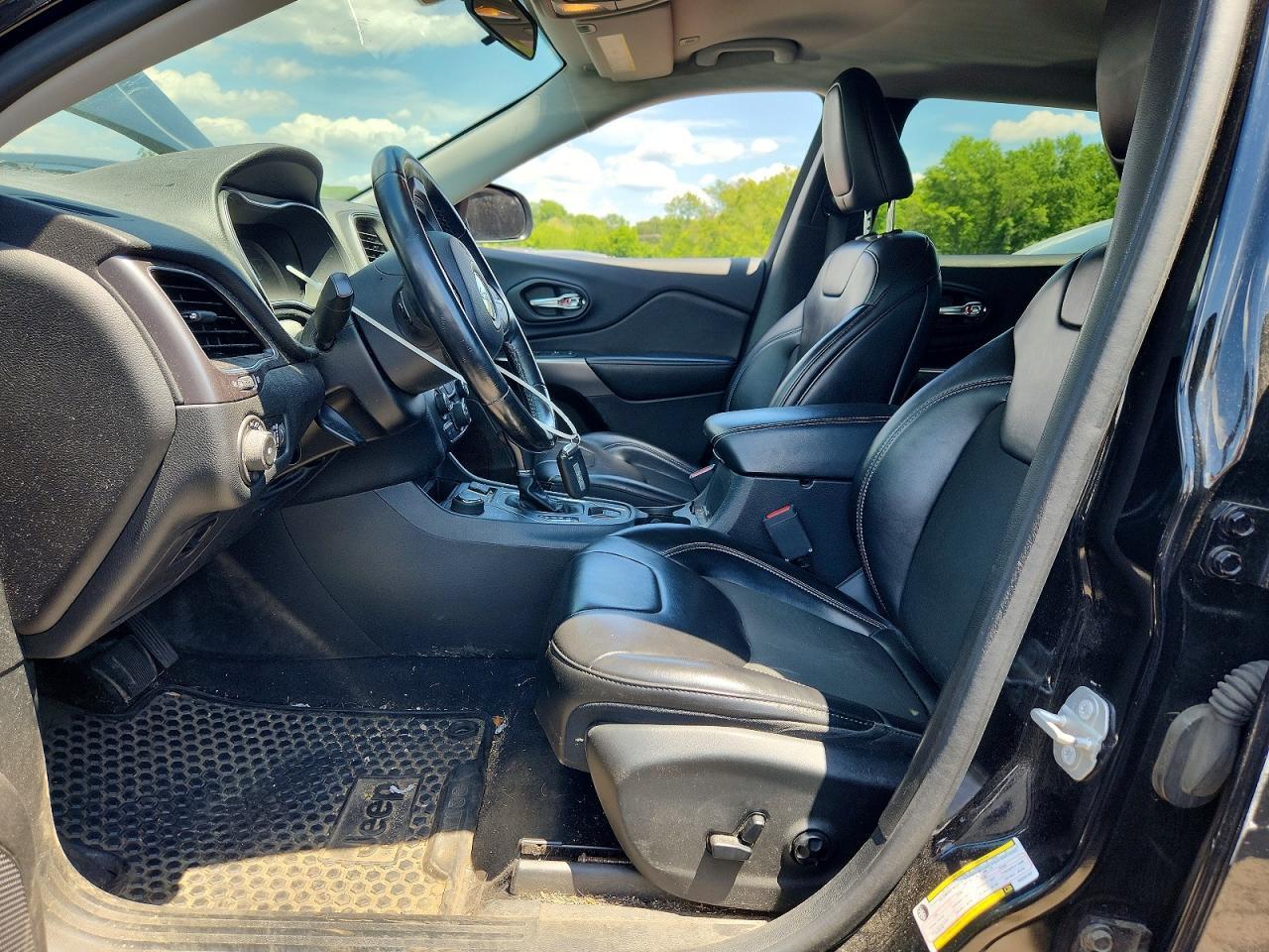 2019 Jeep Cherokee Latitude Plus - Фото 7