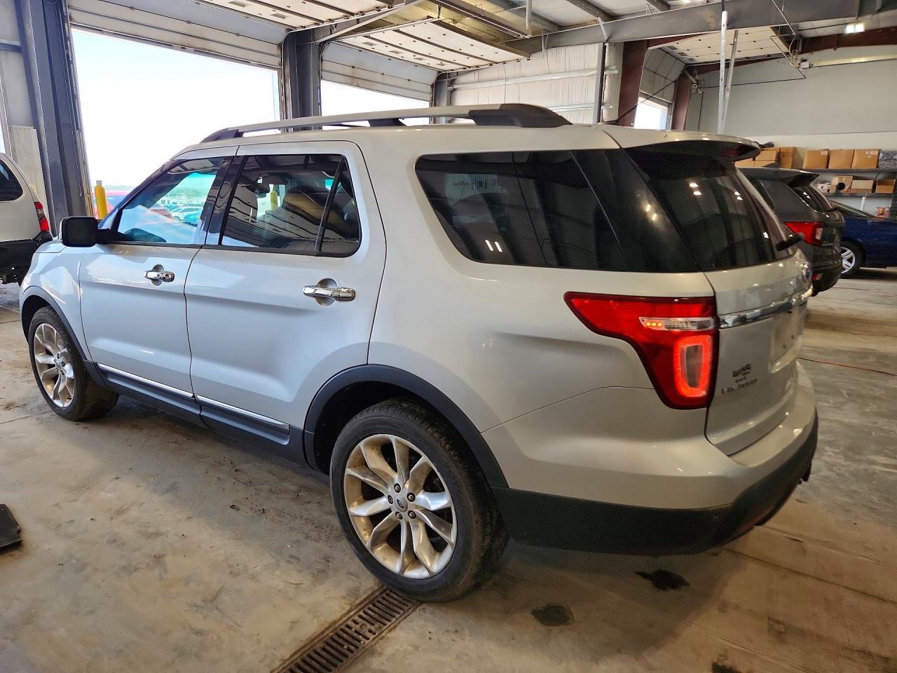 2011 Ford Explorer Limited - Image 2