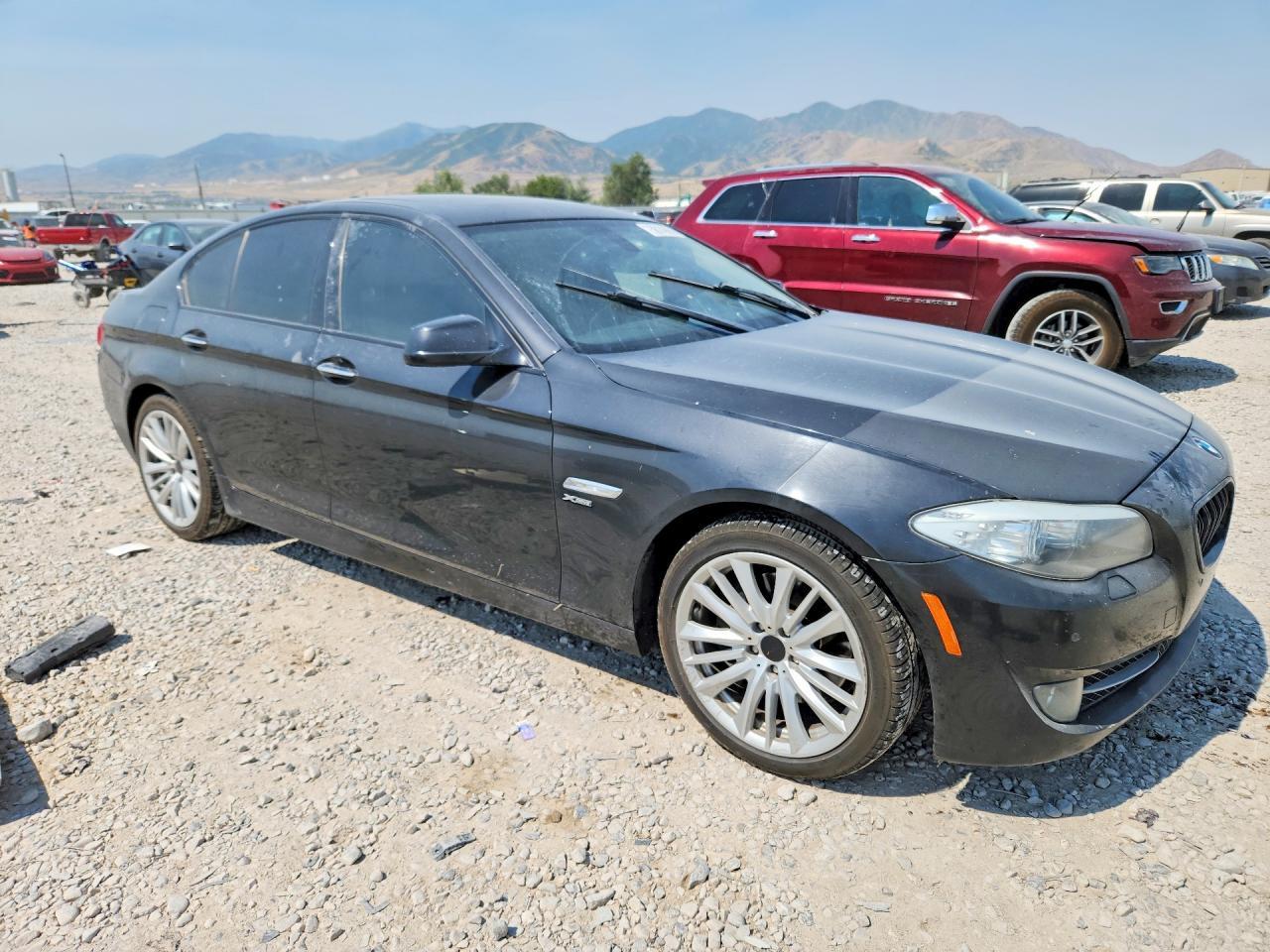 2011 BMW 550 Xi - Image 4