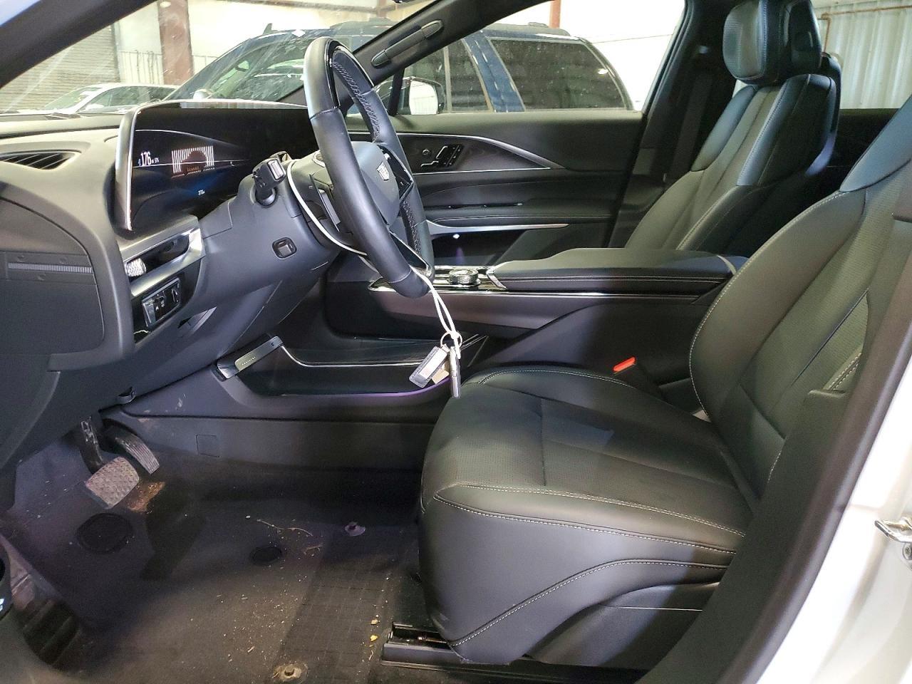 2026 Cadillac Lyriq Premium Luxury - Фото 7