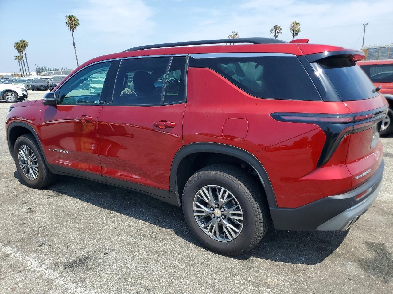 2026 Chevrolet Traverse Lt - Фото 2