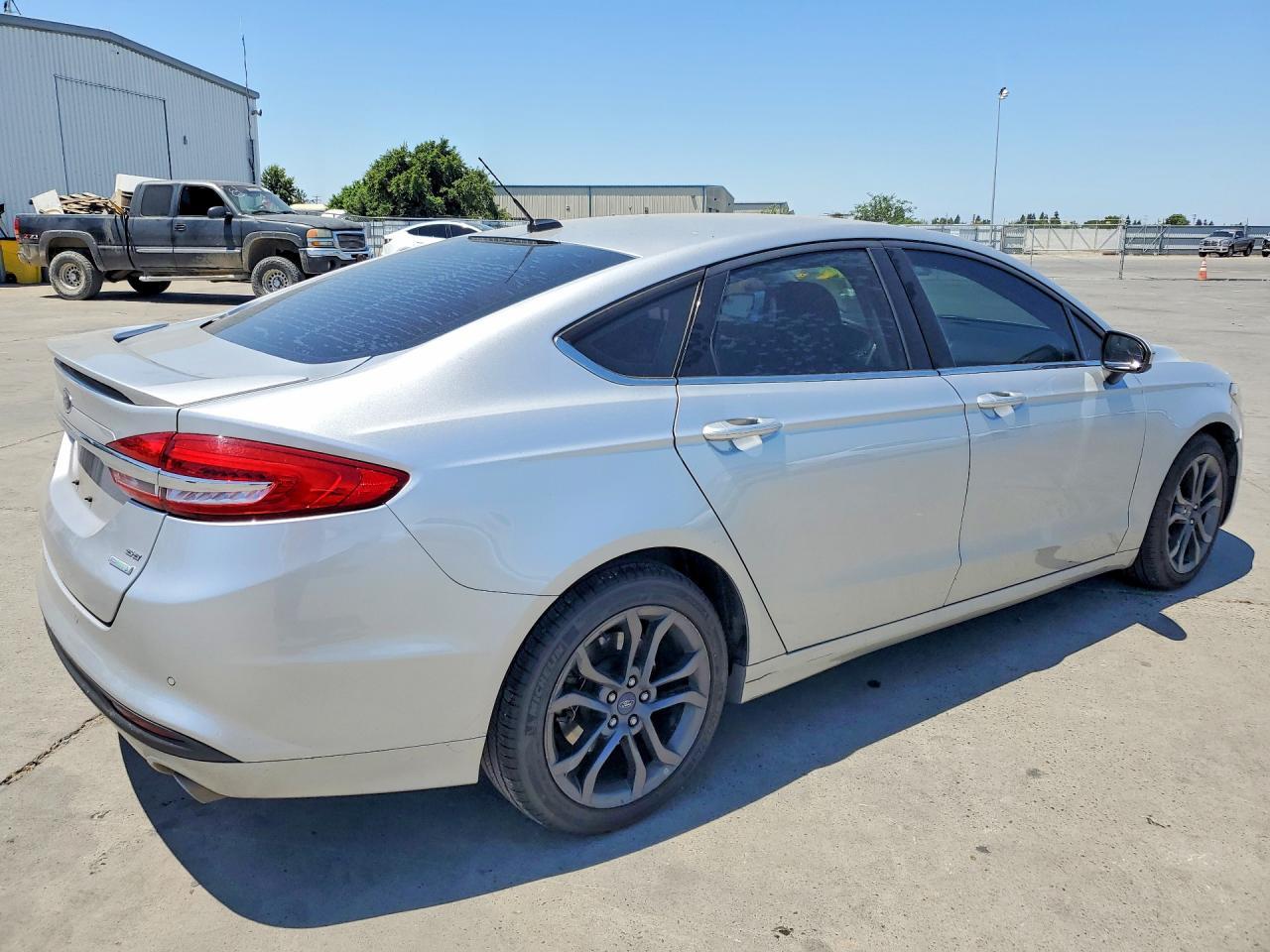 2018 Ford Fusion Se - Image 3