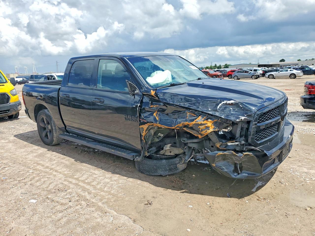 2018 Ram 1500 Slt - Image 4