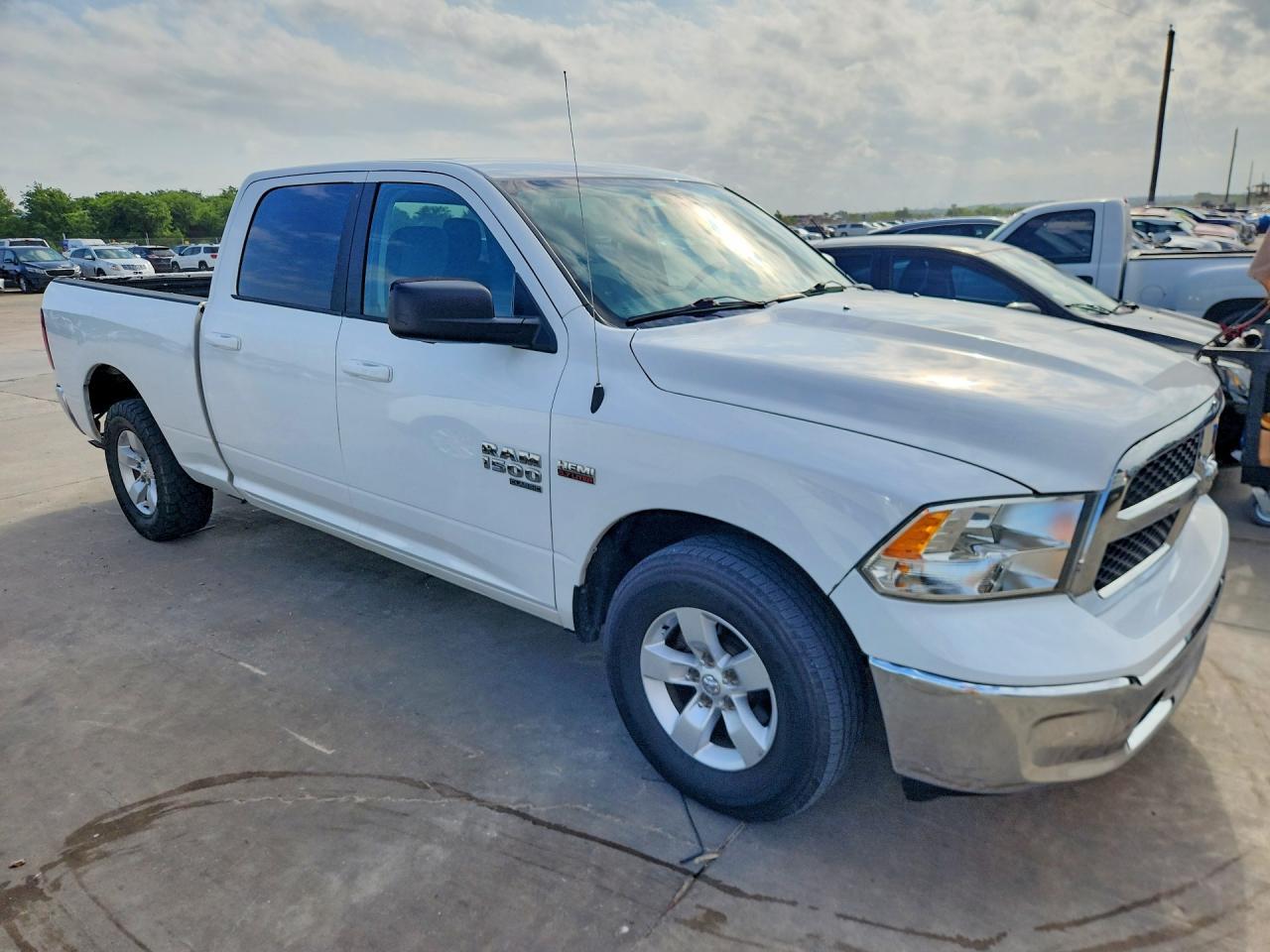 2021 Ram 1500 Classic Slt - Фото 4