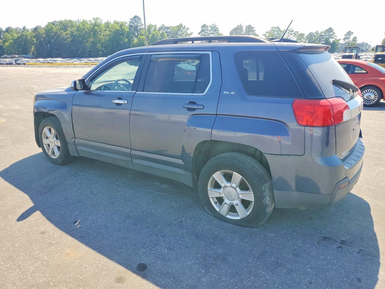 2013 GMC Terrain Sle - Image 2