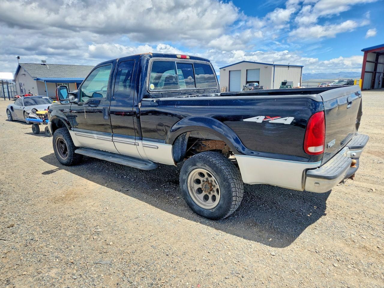 1999 Ford F250 Super Duty - Image 2