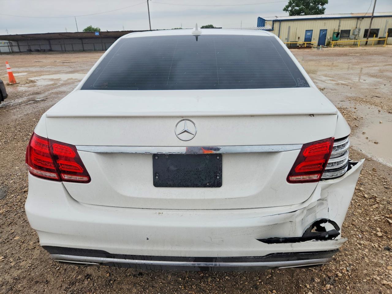 2016 Mercedes-Benz E350Taxi - Image 6