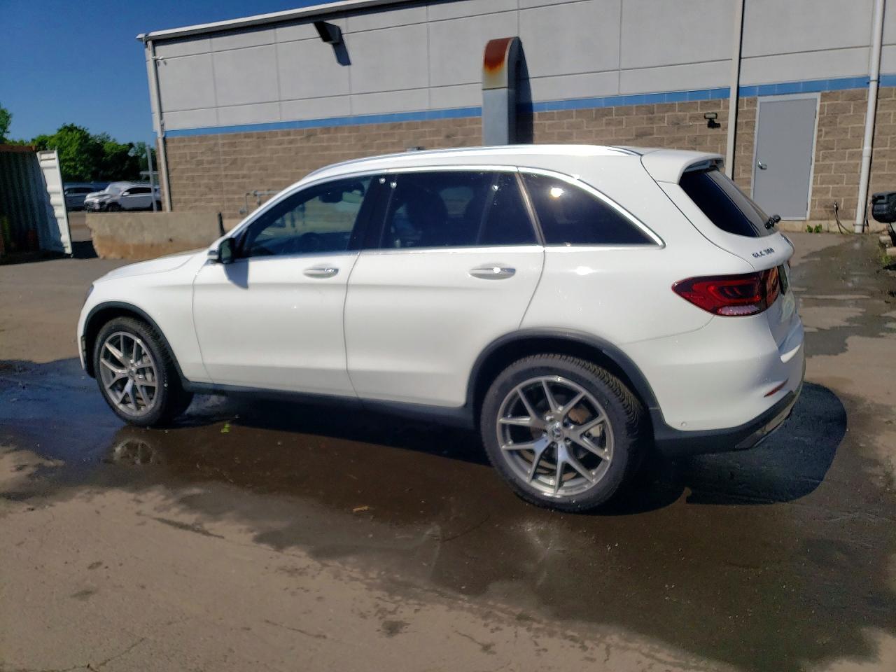 2020 Mercedes-Benz Glc 300 4Matic - Фото 2