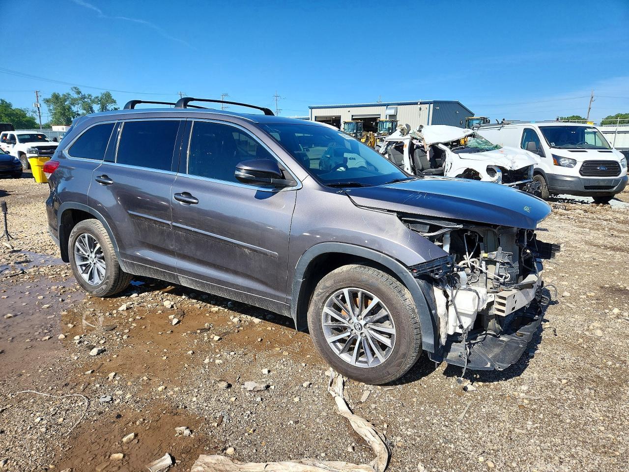 2018 Toyota Highlander Xle - Image 4