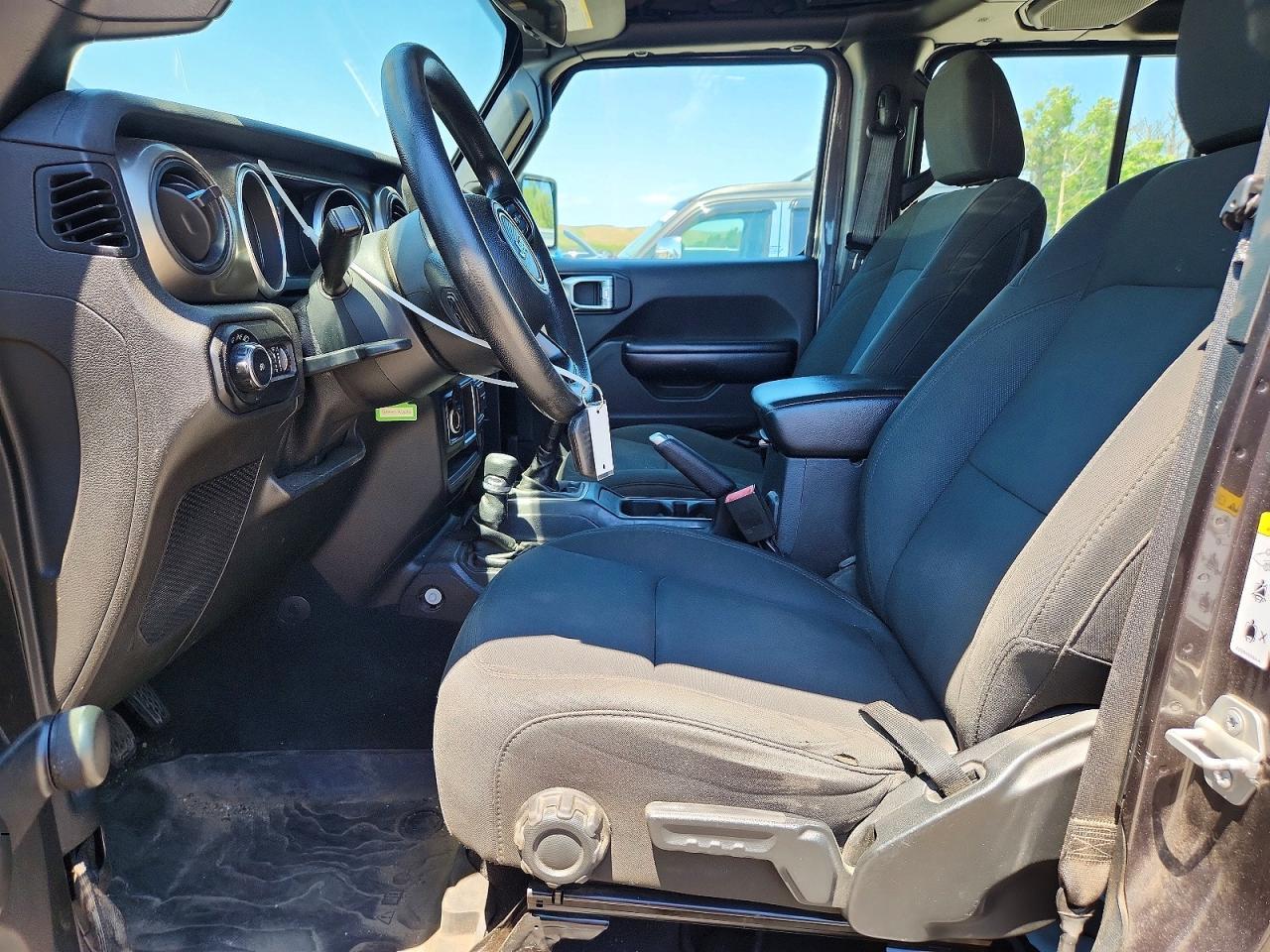 2018 Jeep Wrangler Unlimited Sport - Фото 7