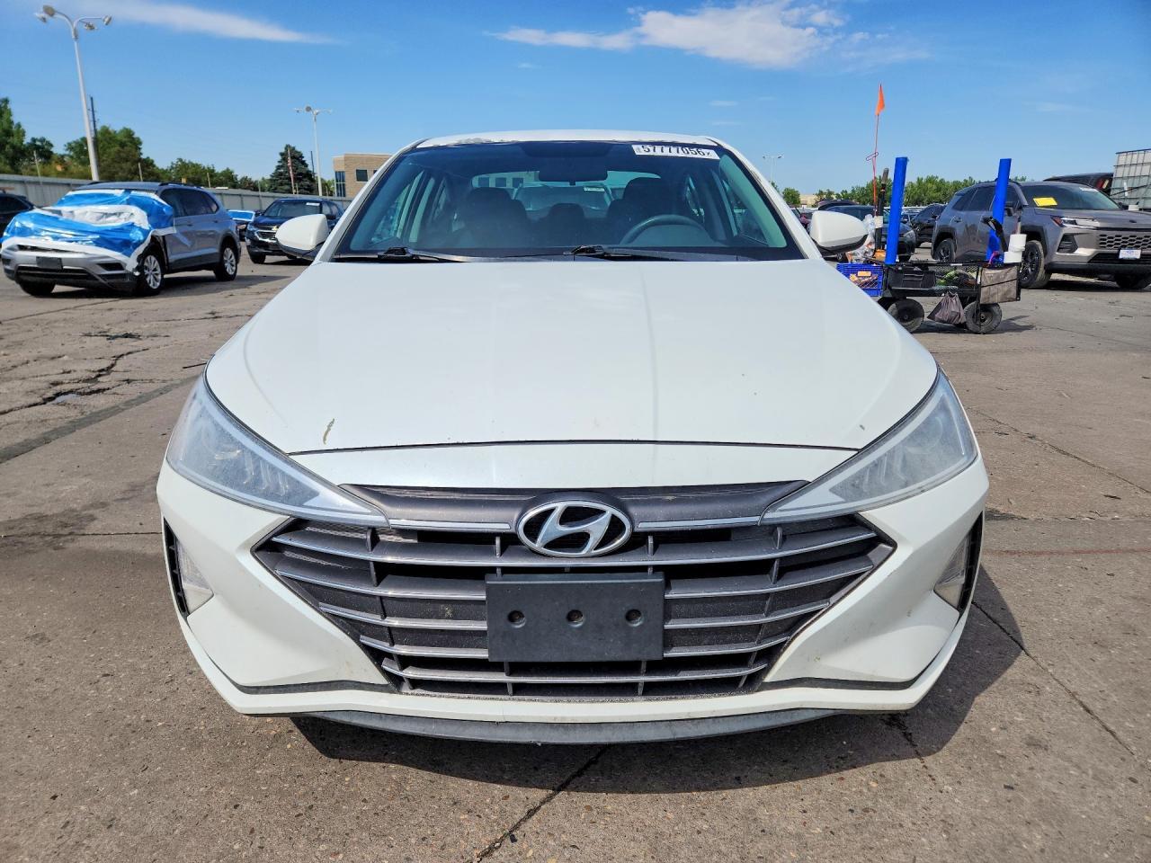 2019 Hyundai Elantra Se - Image 5