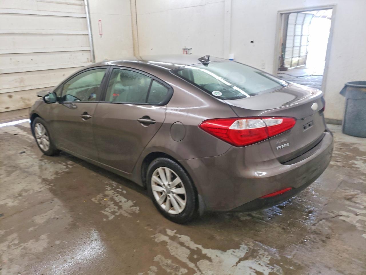 2014 Kia Forte Lx - Image 2