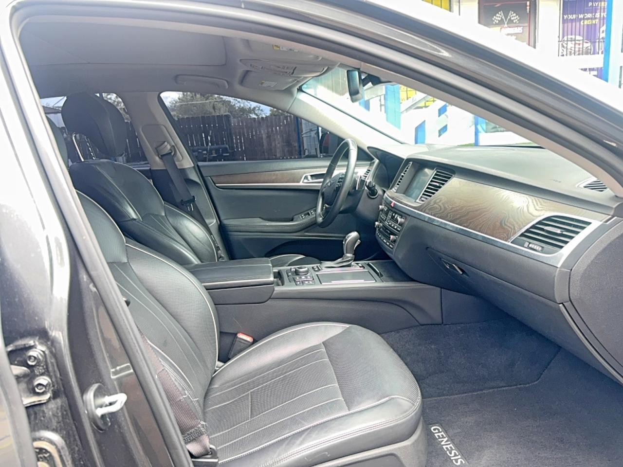2017 Genesis G80 3.8 - Фото 5