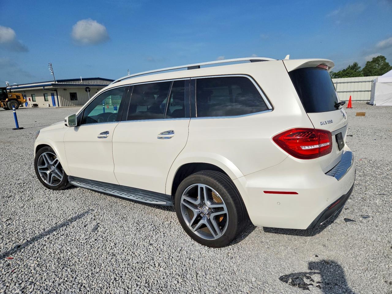 2017 Mercedes-Benz Gls 550 4Matic - Фото 2