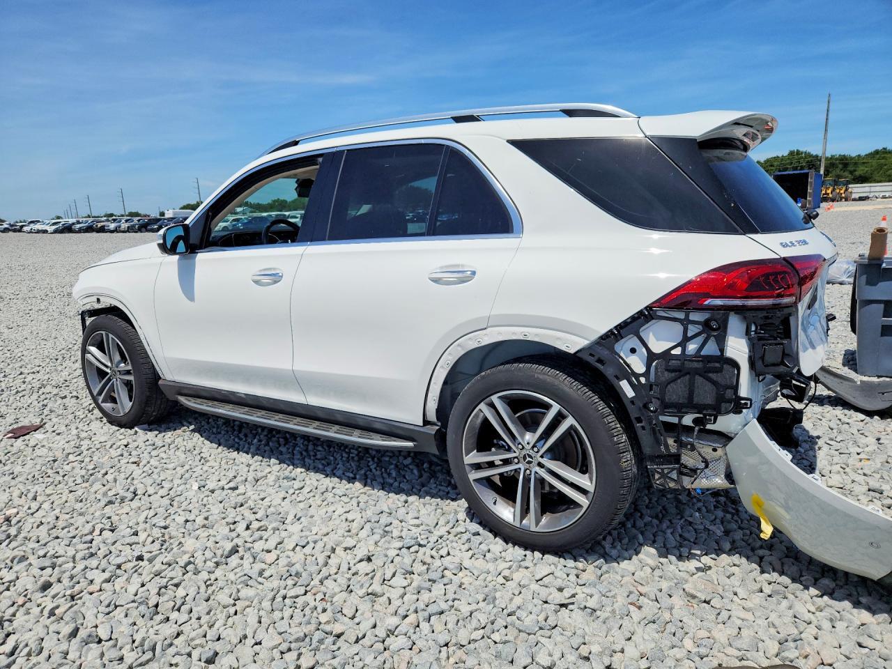 2022 Mercedes-Benz Gle 350 - Image 2