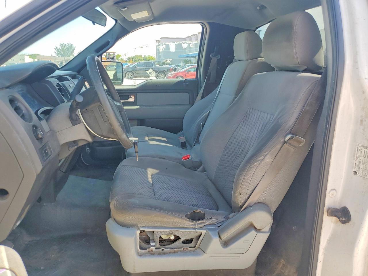 2014 Ford F150 - Фото 7