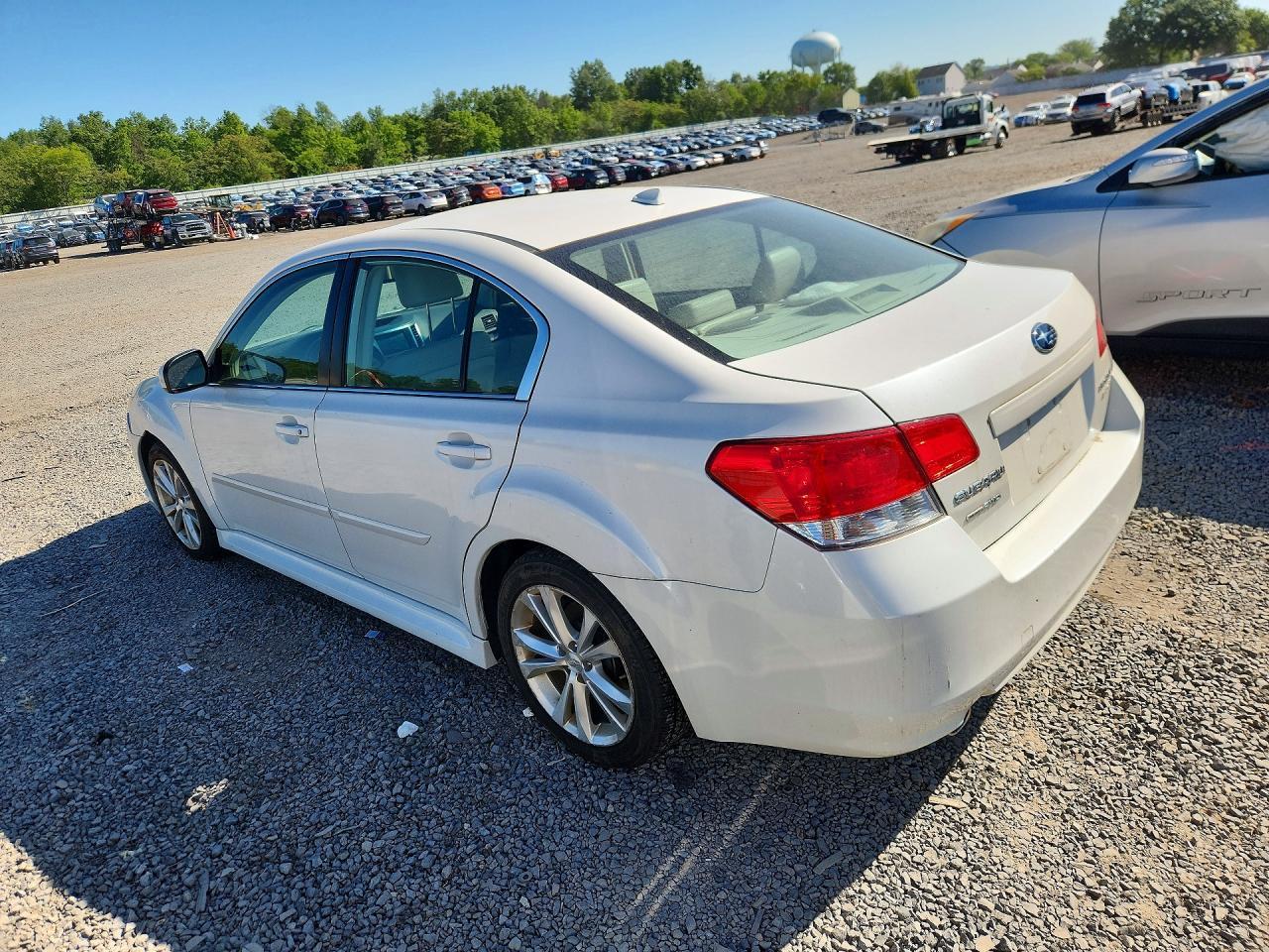 2014 Subaru Legacy 2.5I Limited - Фото 2
