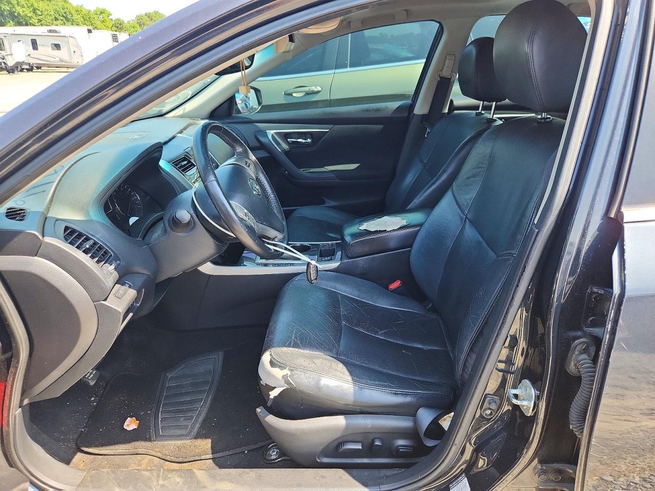 2015 Nissan Altima - Image 7
