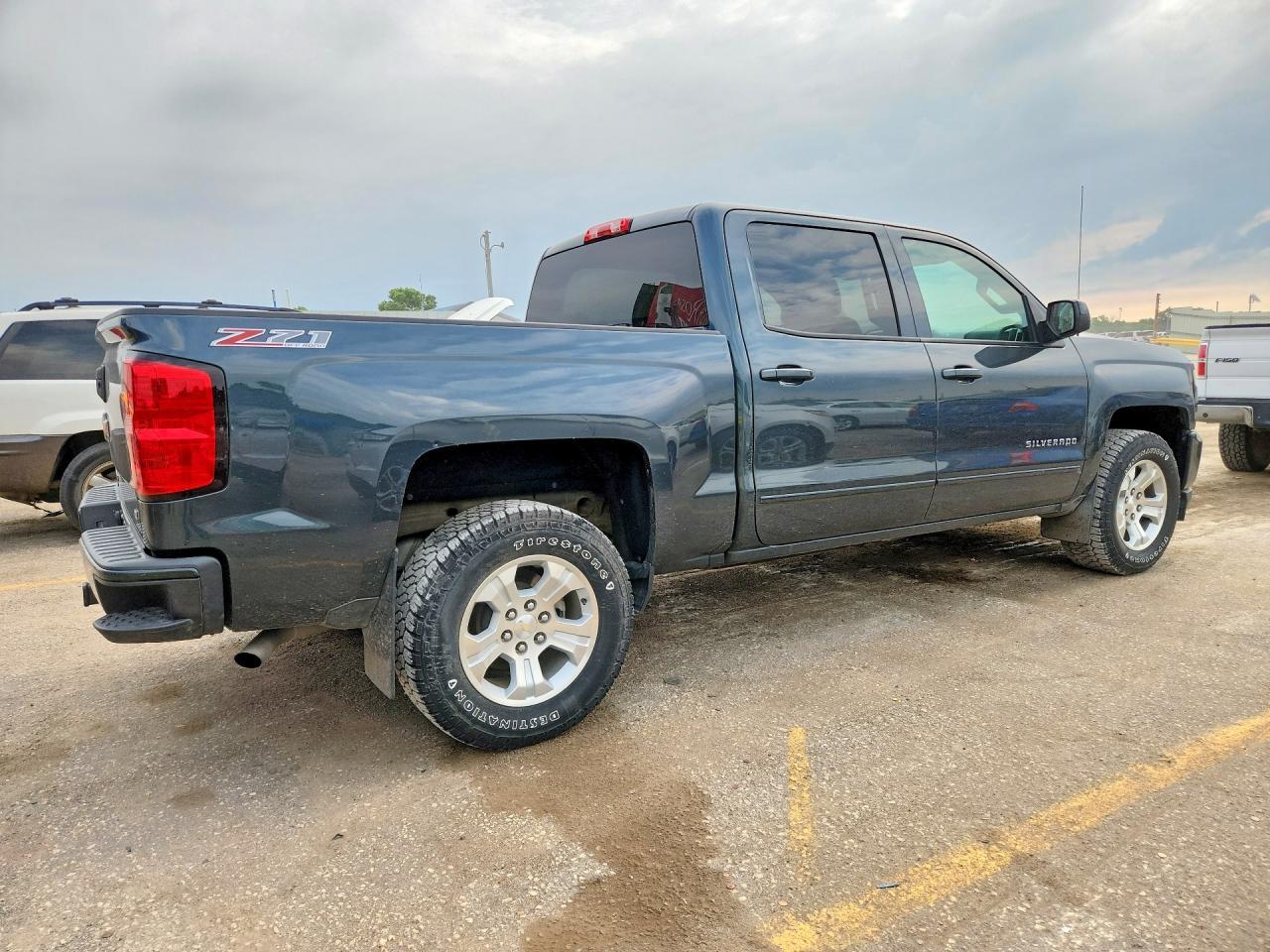 2017 Chevrolet Silverado - Image 3