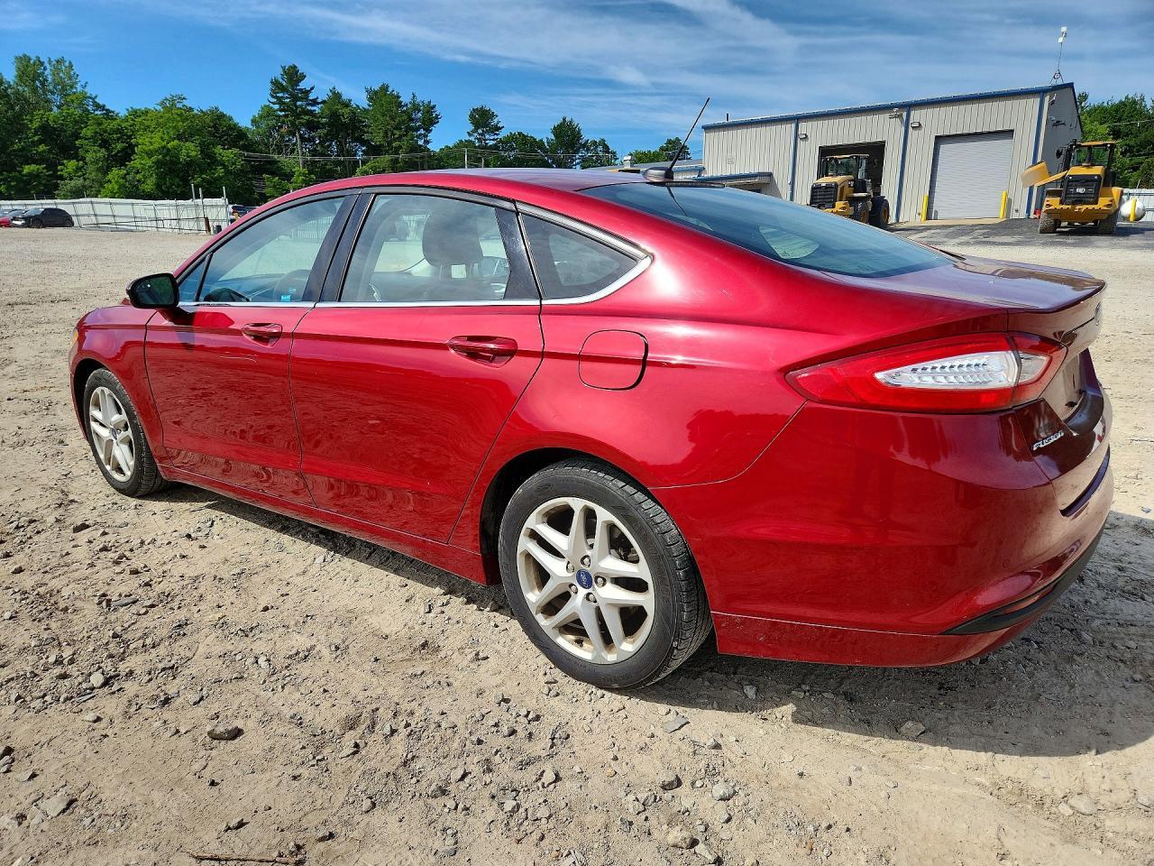 2016 Ford Fusion Se - Фото 2