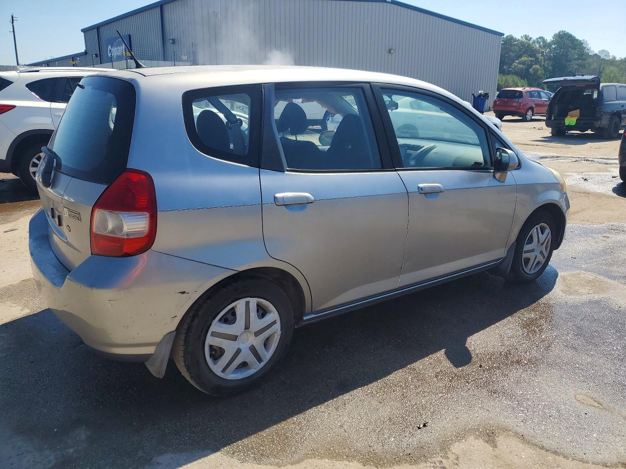 2008 Honda Fit - Фото 3