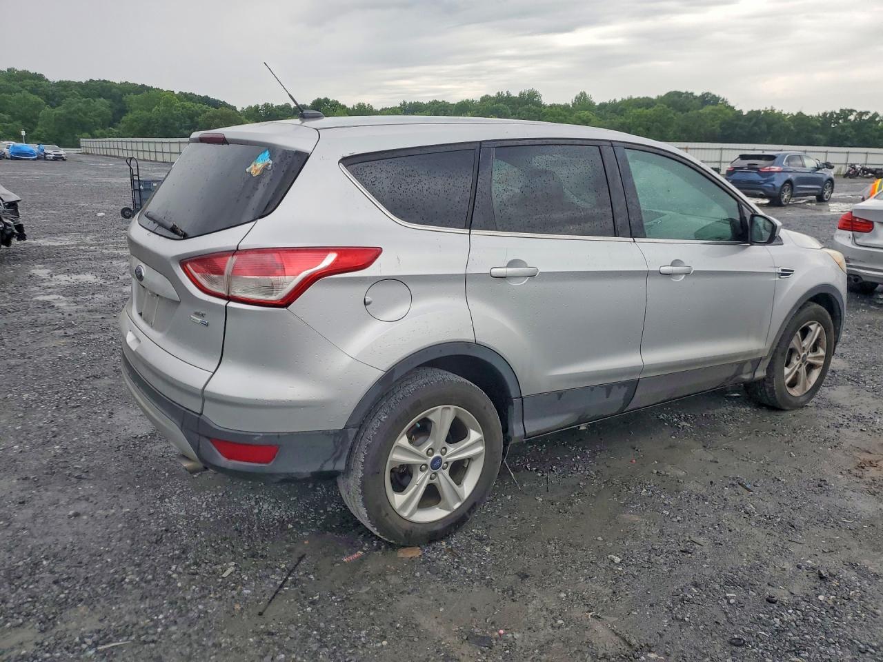 2014 Ford Escape Se - Image 3