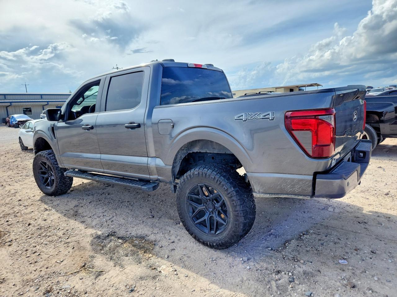 2024 Ford F150 Stx - Фото 2