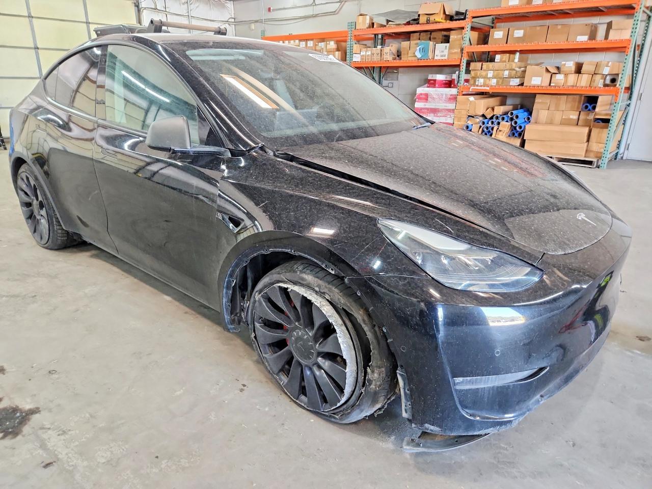 2021 Tesla Model Y - Фото 4
