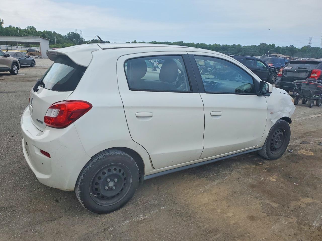 2017 Mitsubishi Mirage Es - Фото 3