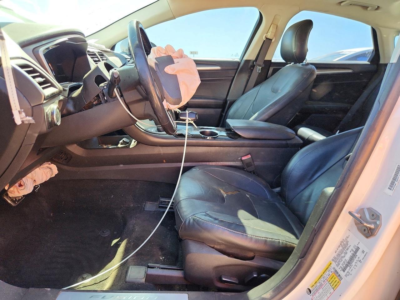 2014 Ford Fusion Titanium Phev - Image 7
