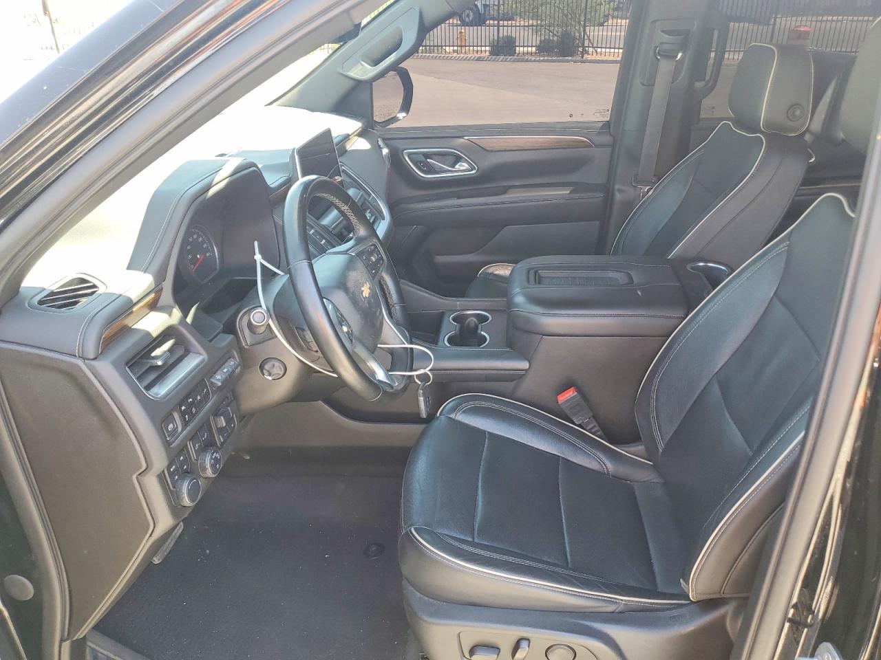 2021 Chevrolet Suburban K1500 Premier - Image 7