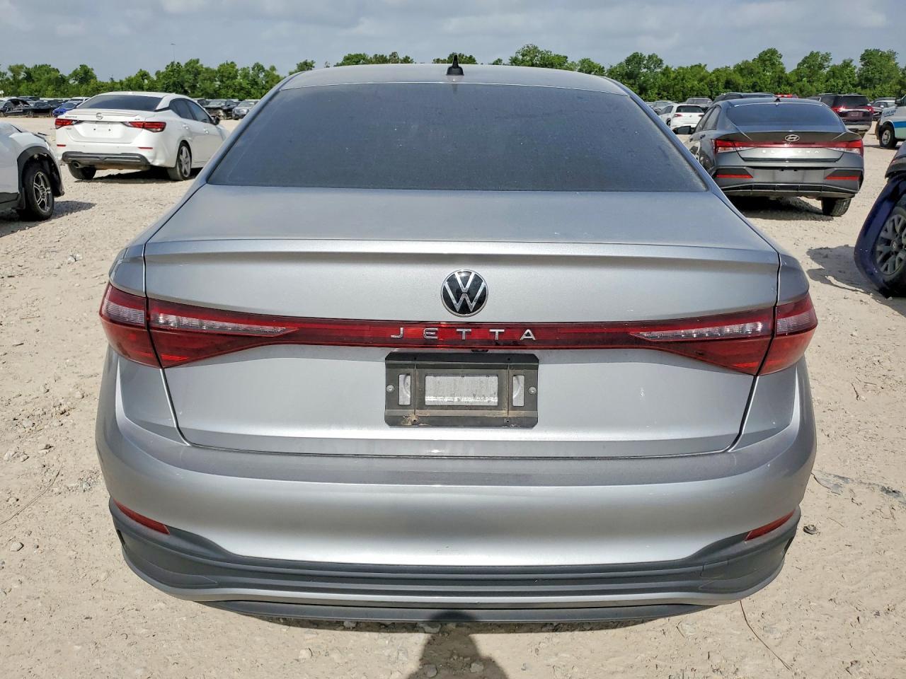 2025 Volkswagen Jetta Sport - Фото 6