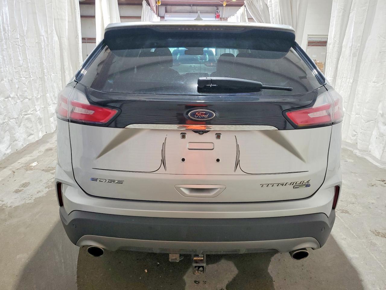 2019 Ford Edge Titanium - Фото 6