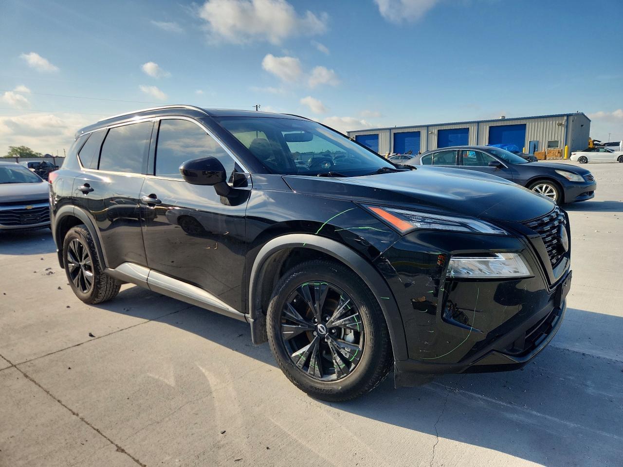 2023 Nissan Rogue Sv - Image 4