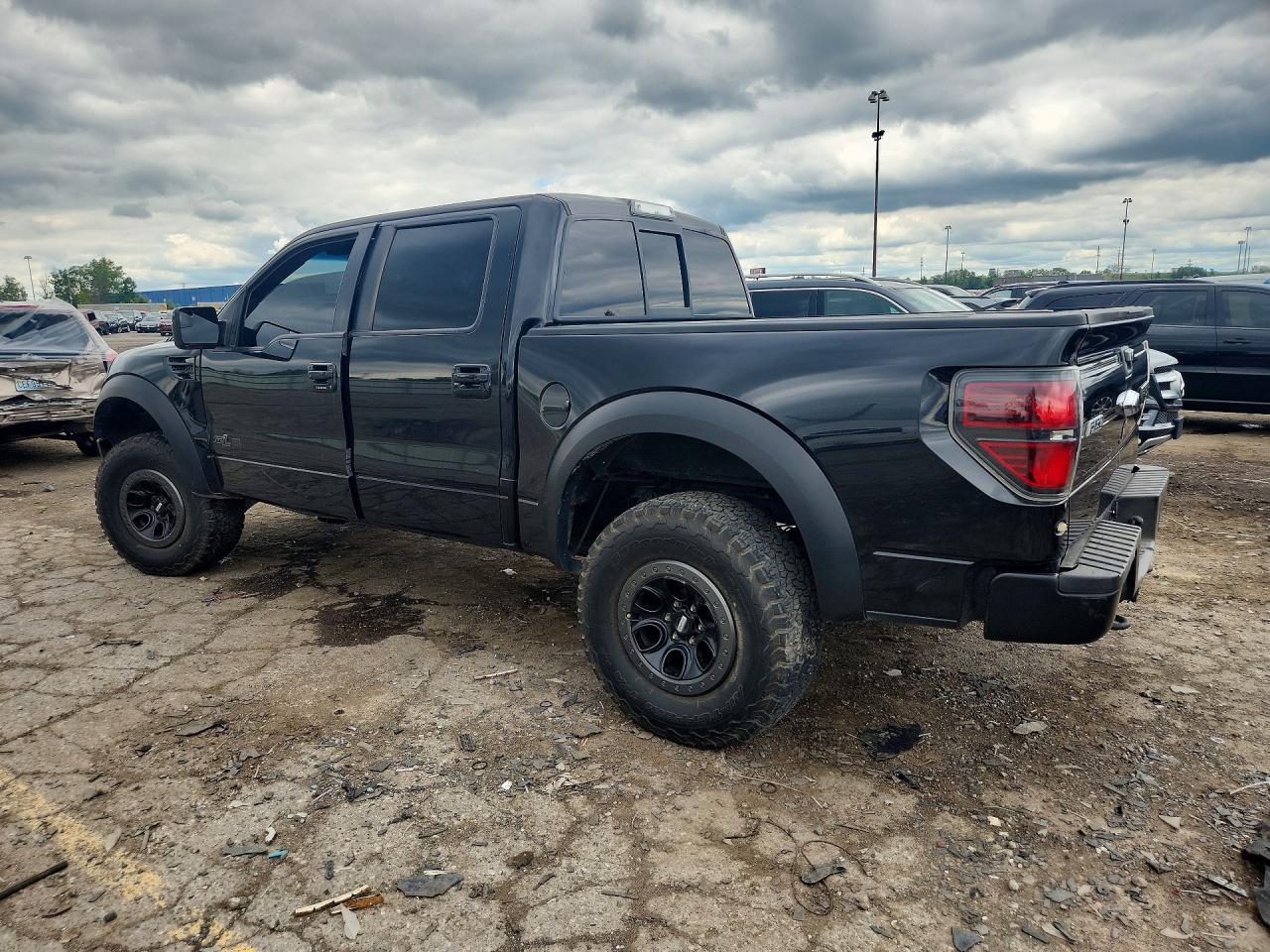 2012 Ford F150 Svt Raptor - Фото 2