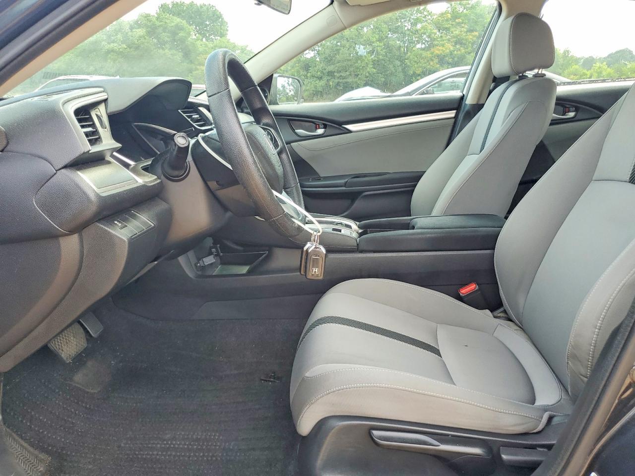 2018 Honda Civic Ex - Image 7