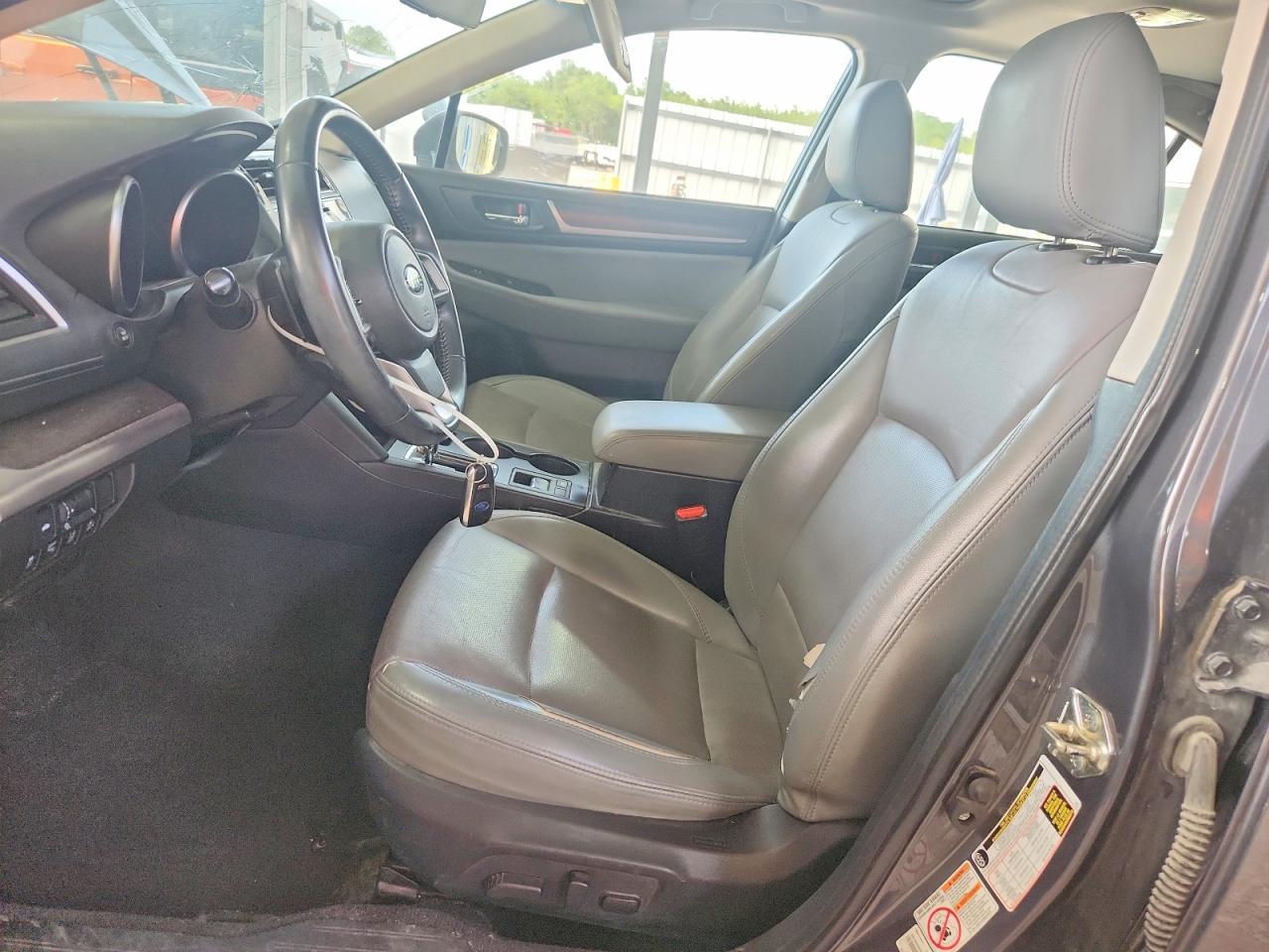 2018 Subaru Legacy 3.6R Limited - Image 7
