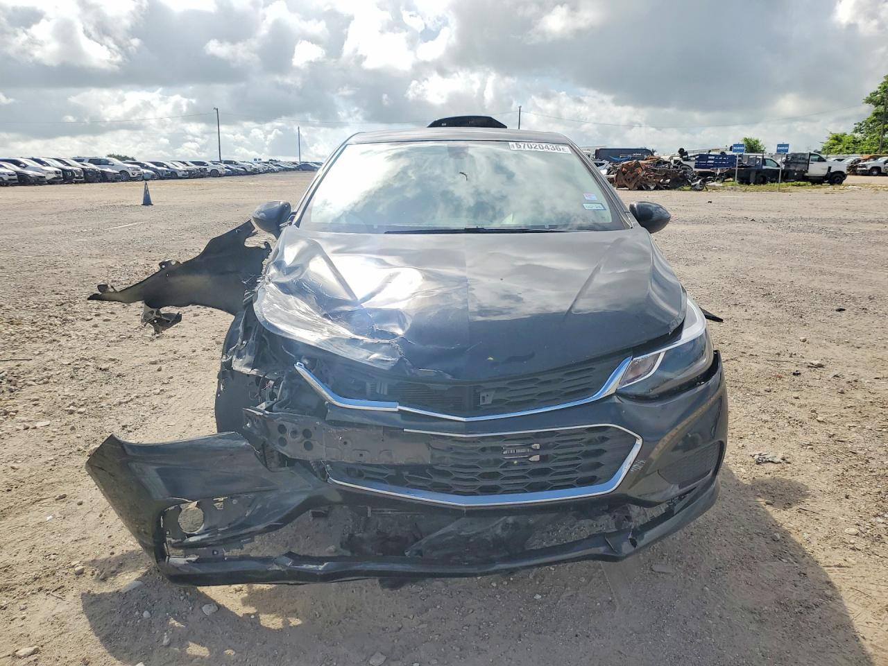2017 Chevrolet Cruze - Фото 5