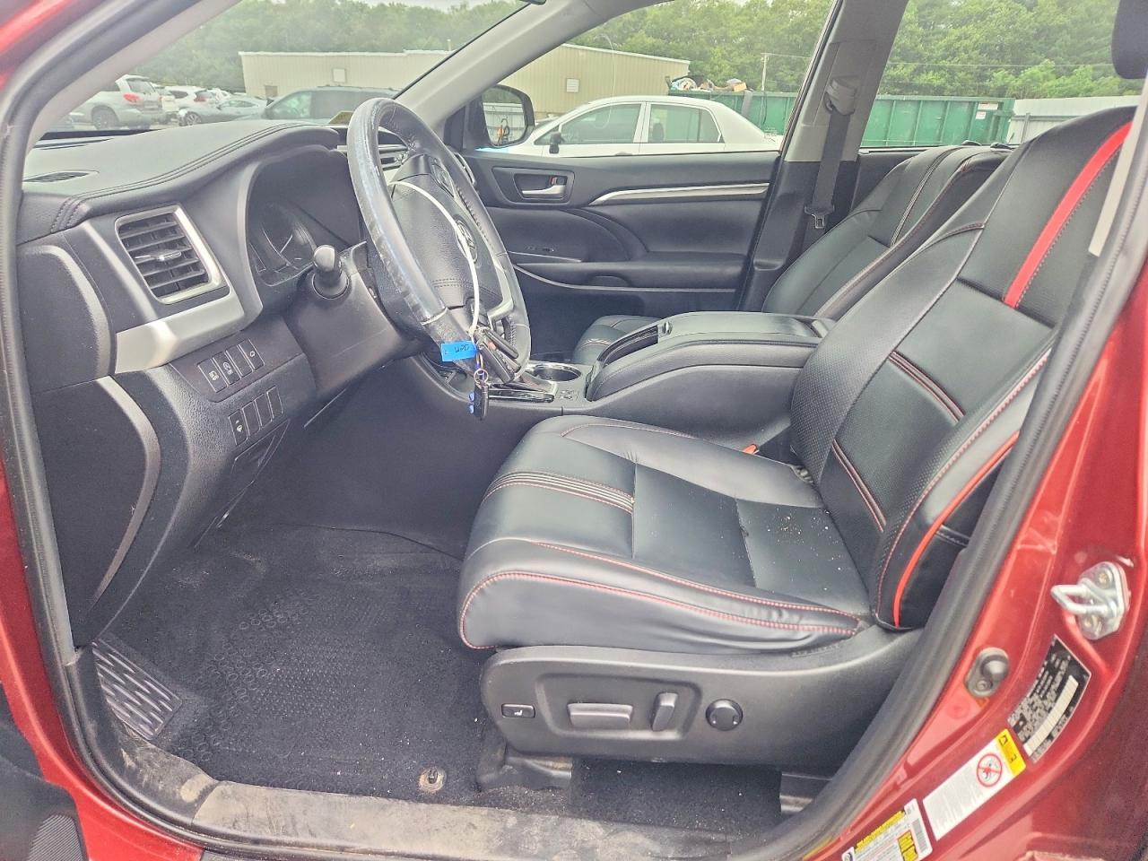 2019 Toyota Highlander Se - Фото 7