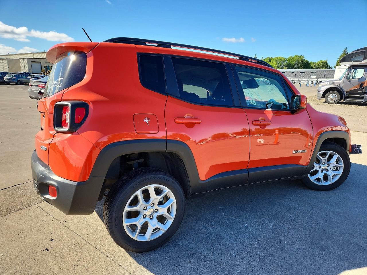 2017 Jeep Renagade - Фото 3