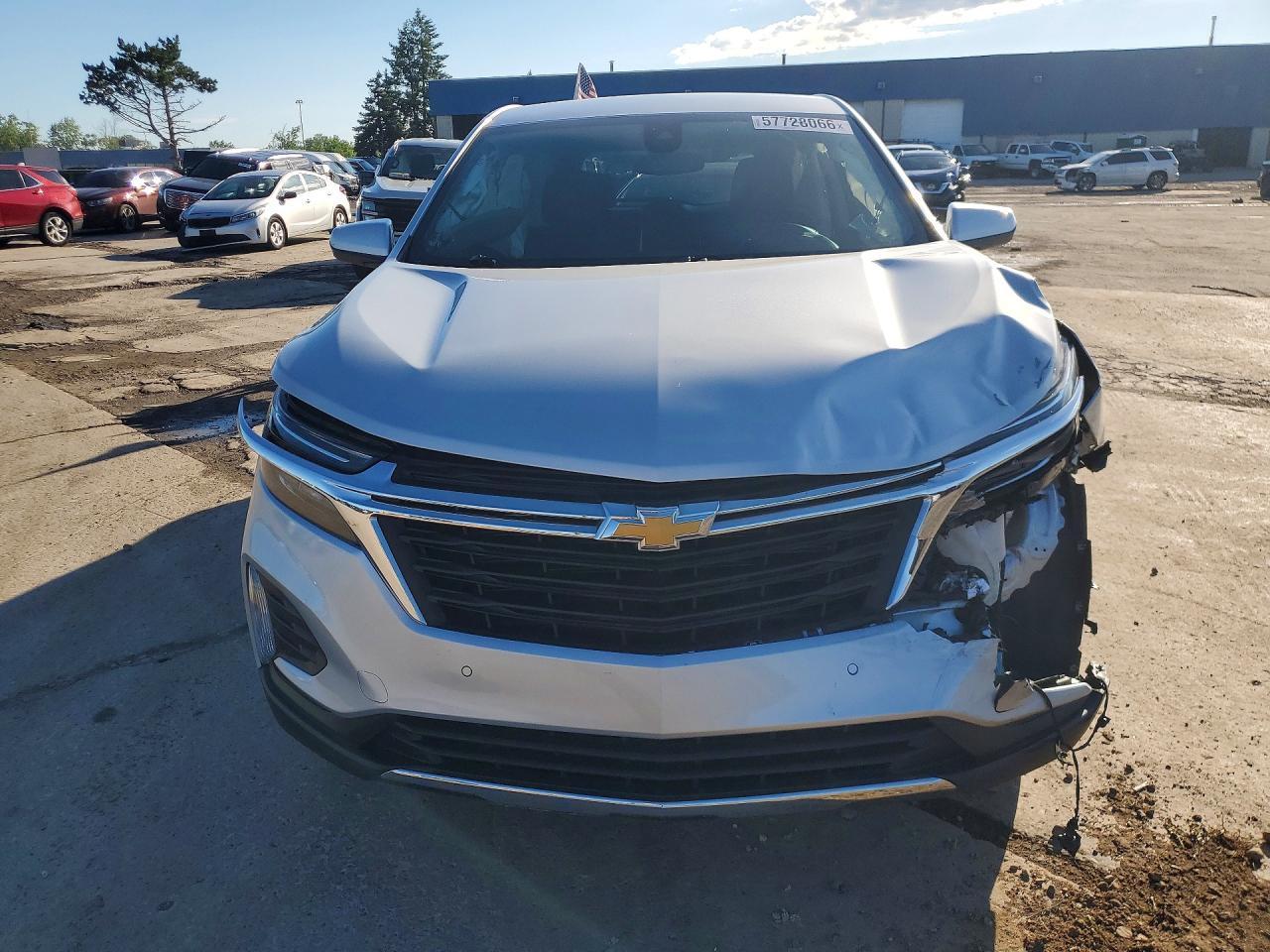 2022 Chevrolet Equinox Lt - Фото 5