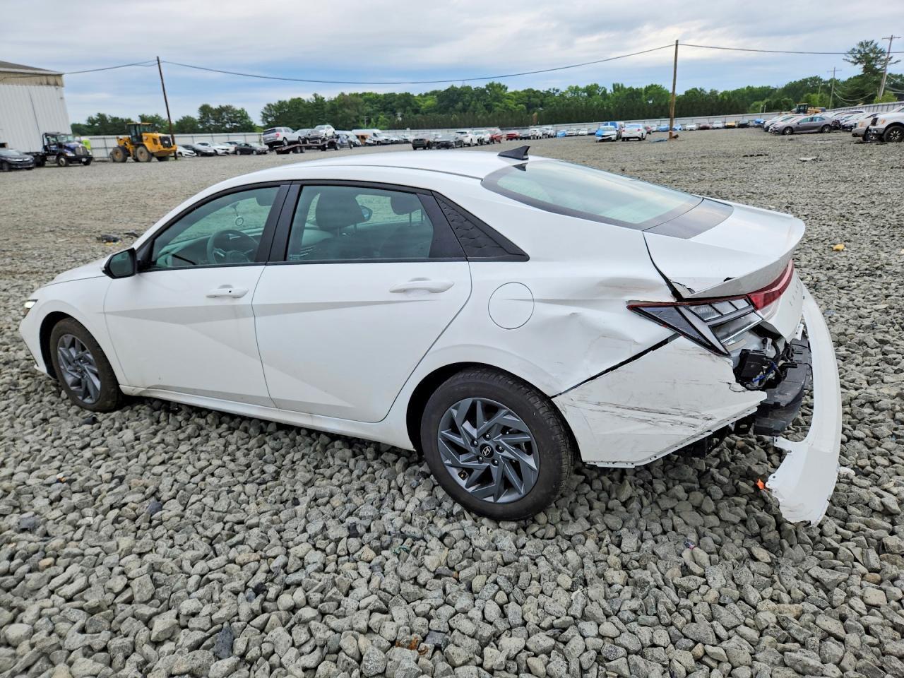 2025 Hyundai Elantra Hybrid Blue - Фото 2